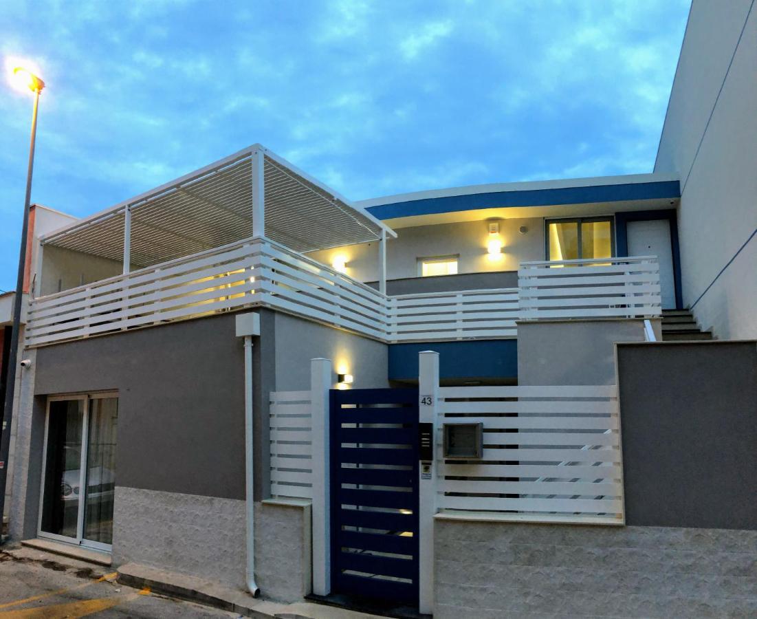 Апартаменти Casa Med Марина-ді-Рагуза Екстер'єр фото